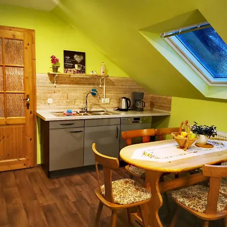 Ferienwohnung Auf Dem Fischer-hof شقة ستولبين